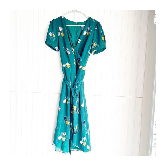 ModCloth Size S Green Floral Poetic Presence Pleated Faux Wrap Lined Dress - Picture 2 of 6